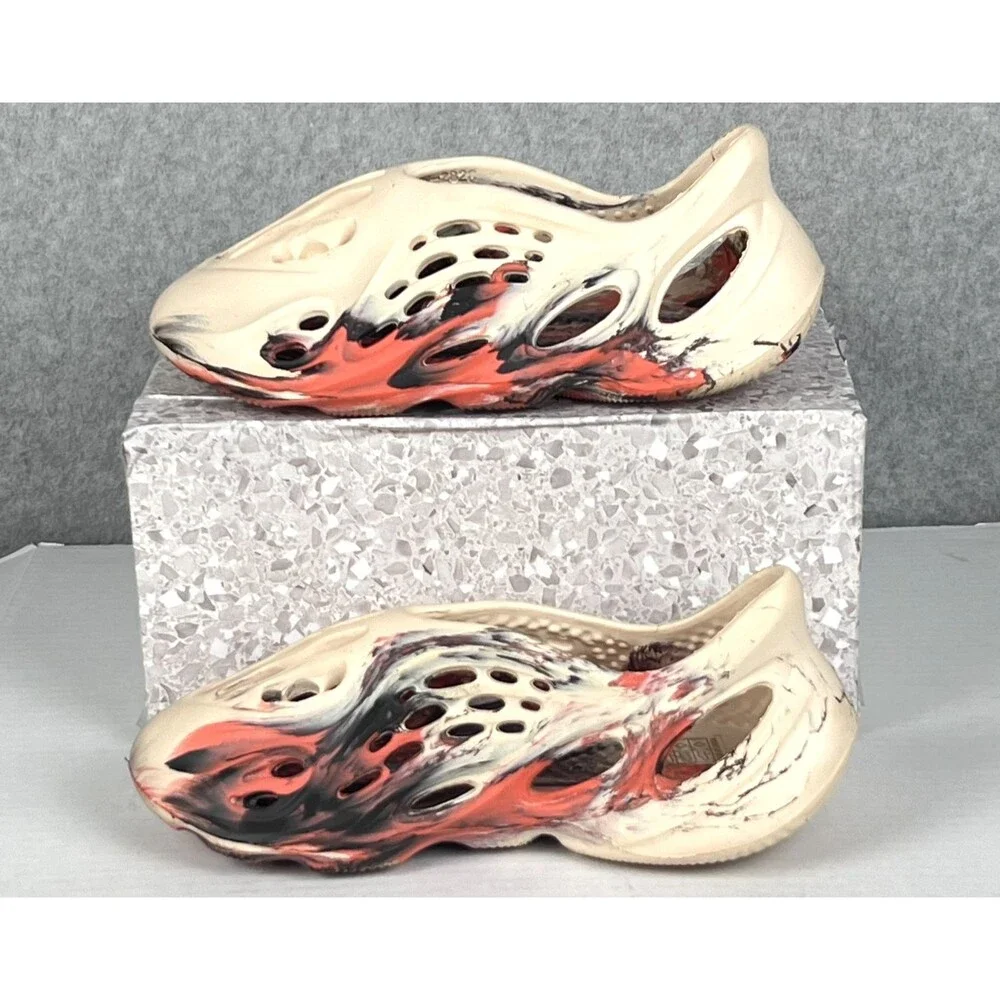 Boutique Mens 6 Orange Black Marble Foam Runner Clogs Slip On Streetwear Shoes